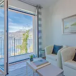 Διαμέρισμα Flower House With View By Wonderful Italy *