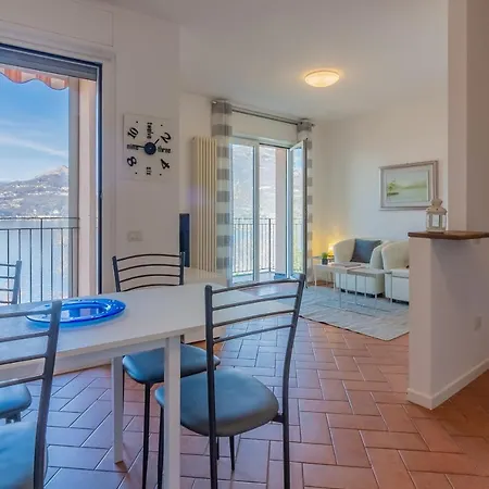 Apartamento Flower House With View By Wonderful Italy